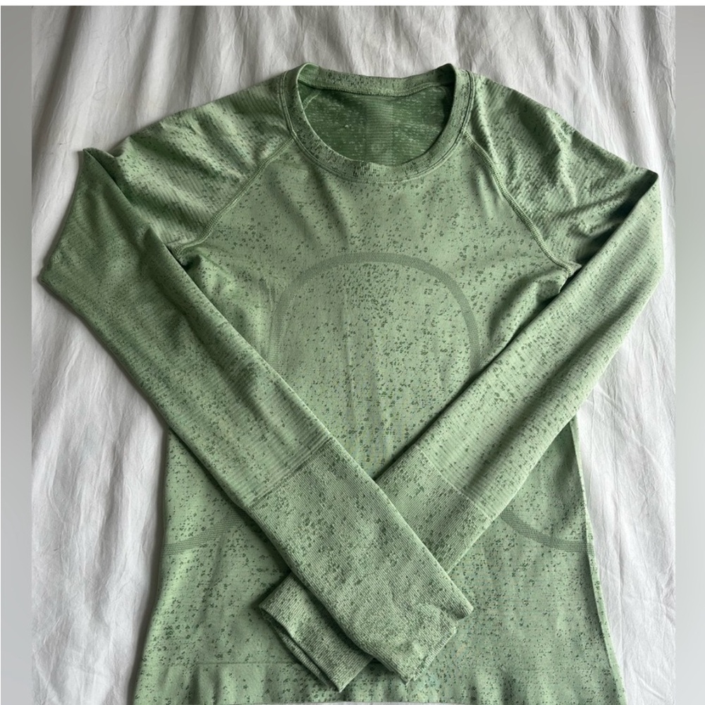 Lululemon Long Sleeve Swiftly Tech